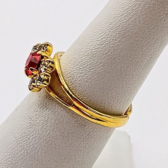 Vintage Womens Gold Plated Red Cubic Zirconia Ring Adjustable Elegant Romantic - Picture 2 of 7